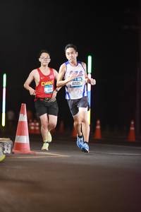 BIB: 415, 41529
                            <button type="button" onclick="openModal(21241965)" class="btn btn-primary btn-sm float-right btn-popup" data-toggle="modal" data-target=".modal-high-quality">
                        <i class="fas fa-shopping-cart"></i> Add to Cart
                    </button>
                                            <button type="button" onclick="isThisMe(21241965, true)" class="btn btn-success btn-sm float-right btn-popup btn-isme hidden" data-toggle="tooltip" data-placement="bottom" title="นี่คือรูปของคุณใช่ไหม คลิกที่นี่เพื่อเอาเข้าอัลบั้ม">
                        <i class="fas fa-plus"></i> Add to album
                    </button>
                    <button type="button" onclick="isThisMe(21241965, false)" class="btn btn-warning btn-sm float-right btn-popup btn-isnotme hidden">
                        <i class="fas fa-ban"></i> Remove from album
                    </button>